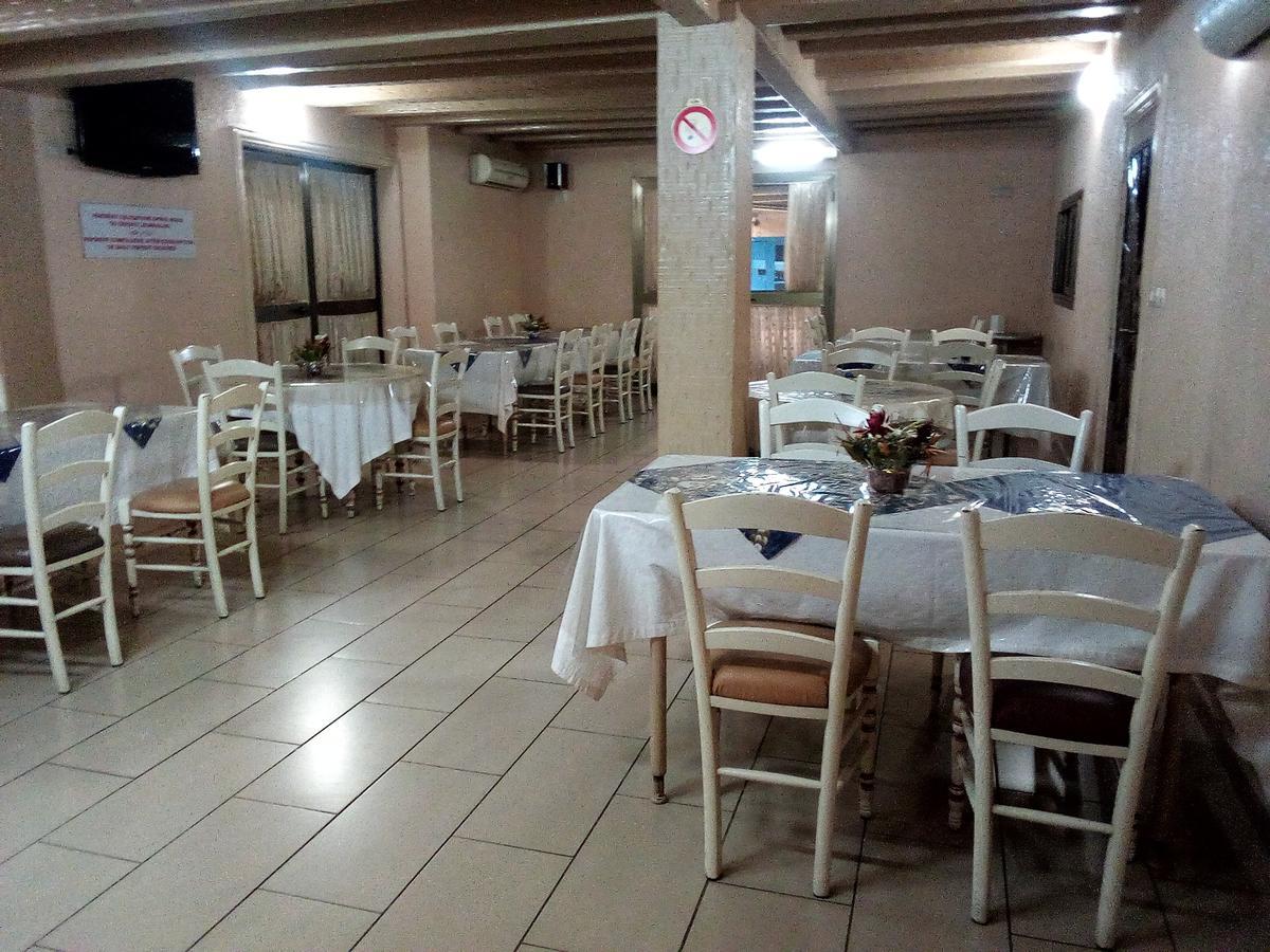 Hotel Saint Thomas Lomé Exteriör bild